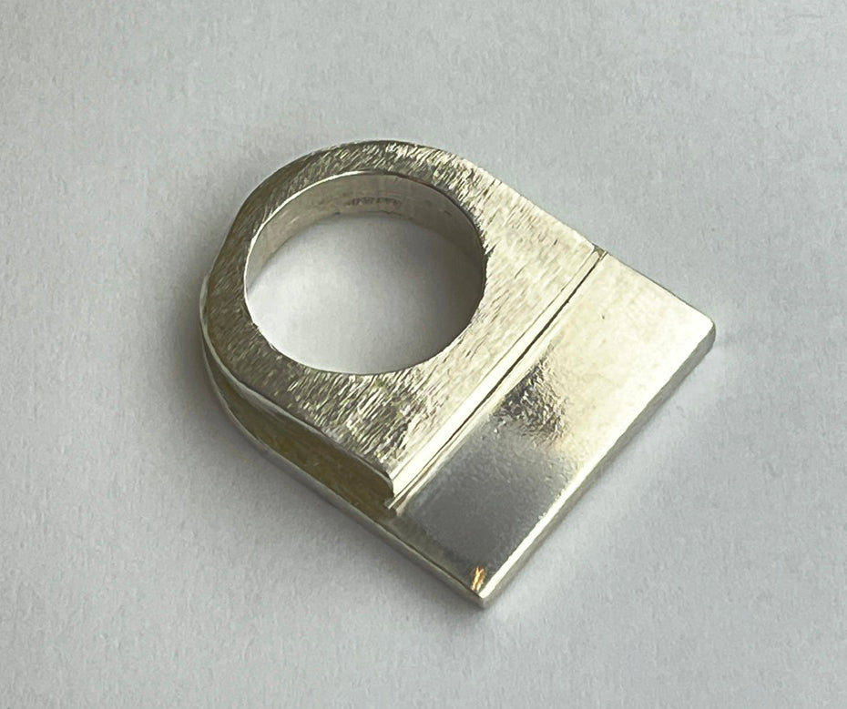 The Double Thin Ring