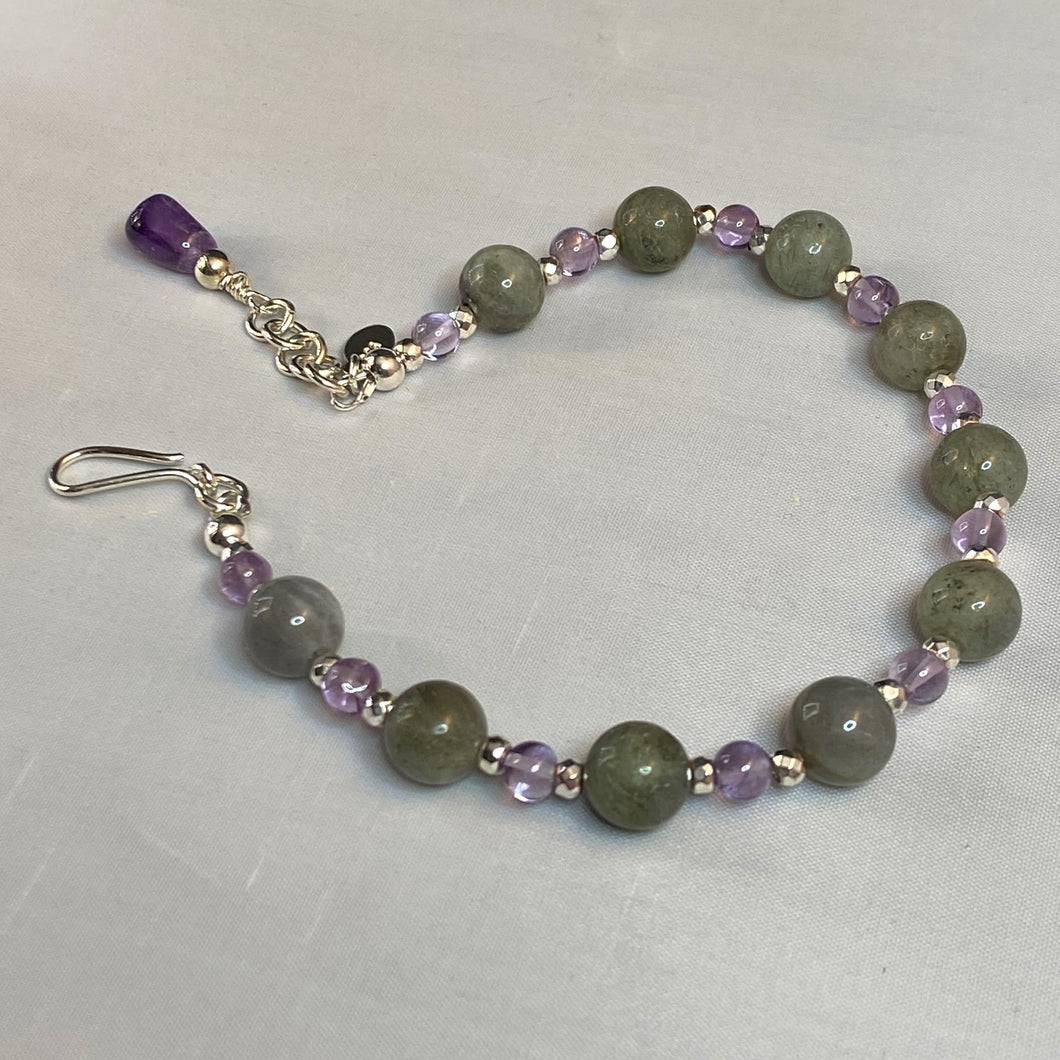 Labradorite and Amethyst Bracelet