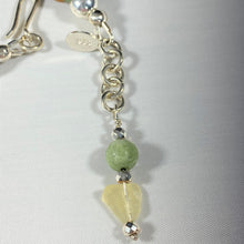 Load image into Gallery viewer, Green Opal Bracelet with Fluorite Beads
