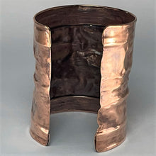 Load image into Gallery viewer, The &quot;Wonder Woman&quot; Copper Bracelet
